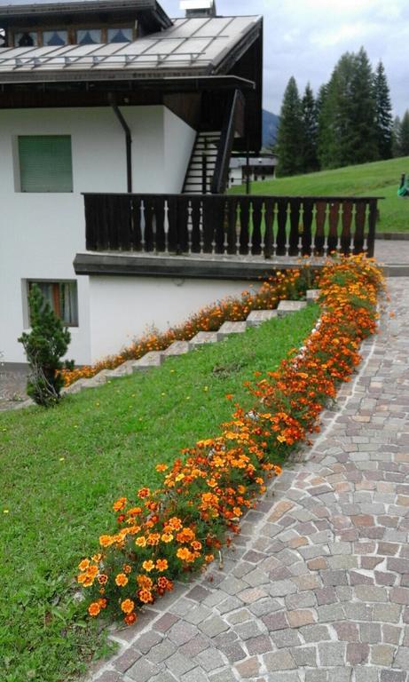Hotel Ciasa Nonna Bon Bon Cortina d'Ampezzo Exterior foto